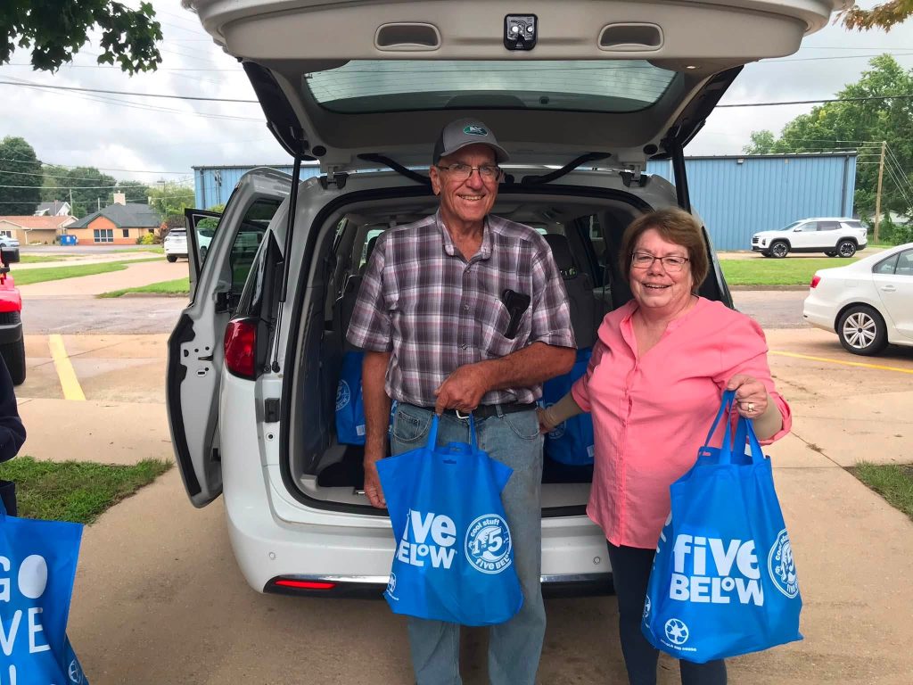 Prophetstown's Let's Feed Our Children volunteers.