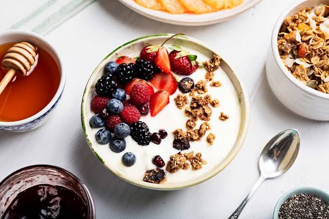 The library will host a class to make homemade yogurt in November.